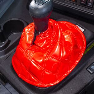 真月光　シフトブーツカバーレッド装着