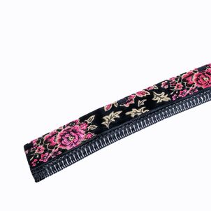 マドンナ　フロントカーテンストレートタイプ ブラックピンク