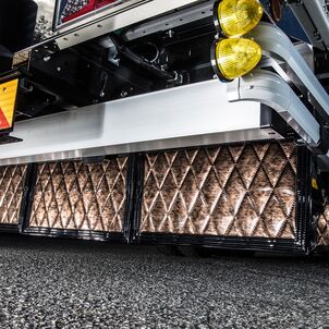 鼓星‐オリオン  トラック用泥除け スタンダード（生地厚9mm / オーダーメイド）