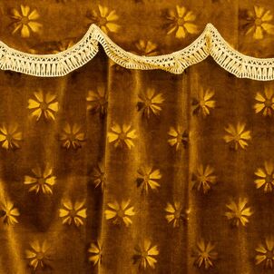 コスモス 三点式センターカーテン ゴールド