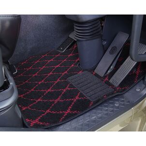 シングルダイヤ　装着　レッド