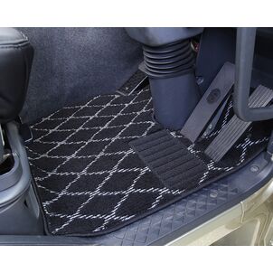 シングルダイヤ　装着　ホワイト