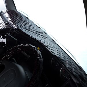 月光ZERO　ダッシュマット　装着