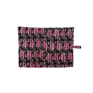 マドンナ　トラック仮眠カーテン　プリーツブラックピンク